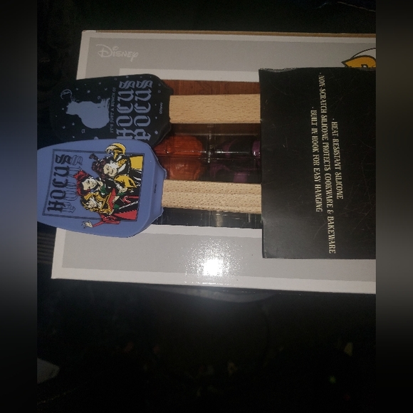 THE SANDERSON SISTERS FUNKO POP 1202 NIB - Picture 9 of 9